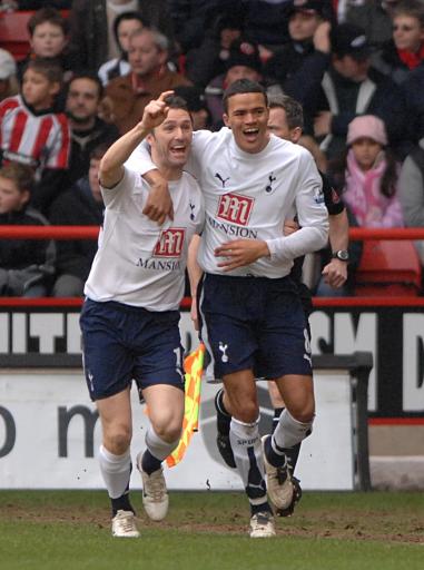 巴萨2比1逆转法兰克福首胜对手