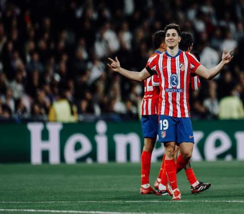 科莫2-0萨索洛连续12场不败，莫雷诺破门，尼科-帕斯献助攻